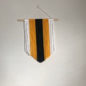 STEELERS Decor - Mini Yarn Wall Banner Hanging